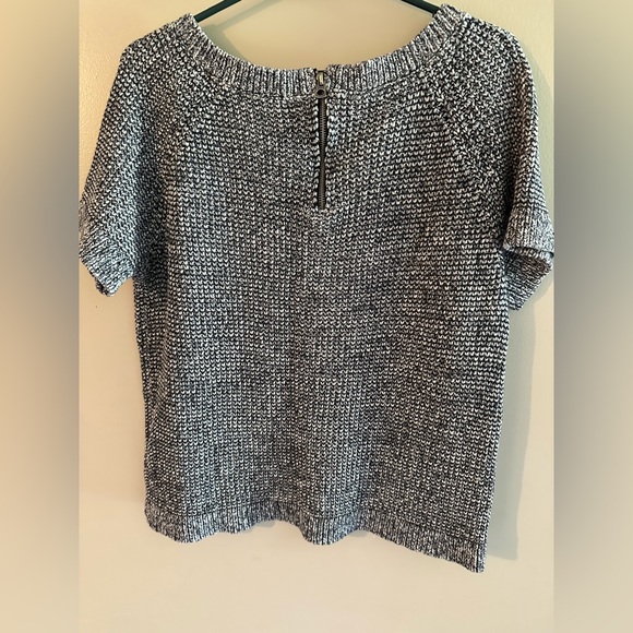 ⭐Host Pick⭐ Lucky Brand Top - Picture 3 of 4